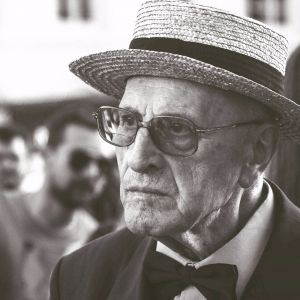 Paul Thomas